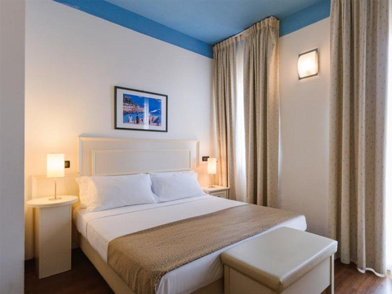 Hotel Fra I Pini Rimini Eksteriør billede